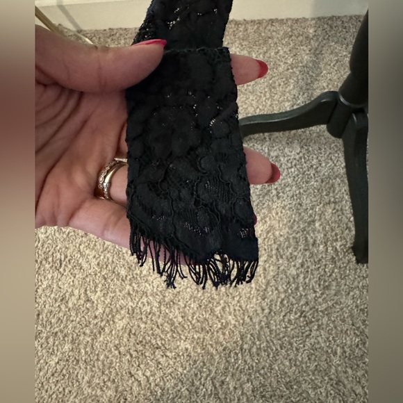 Stylestalker Lace Robe - Picture 9 of 9